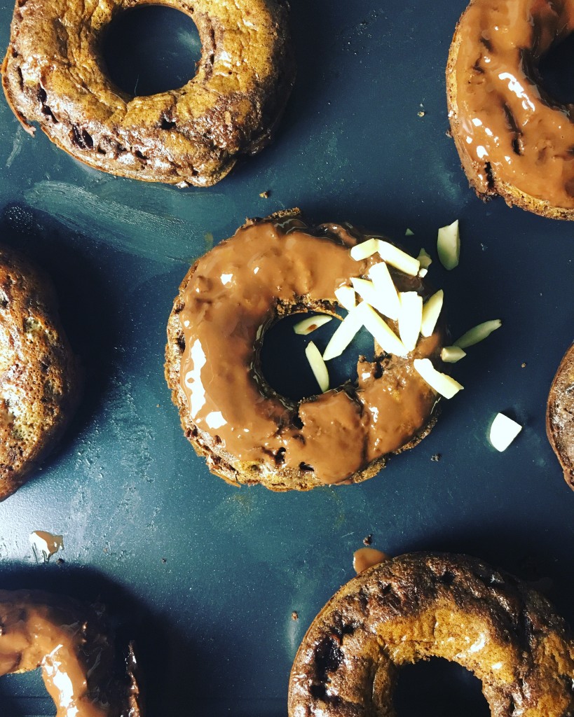 If you like donuts but not the gluten, try these flourless dark chocolate almond donuts!